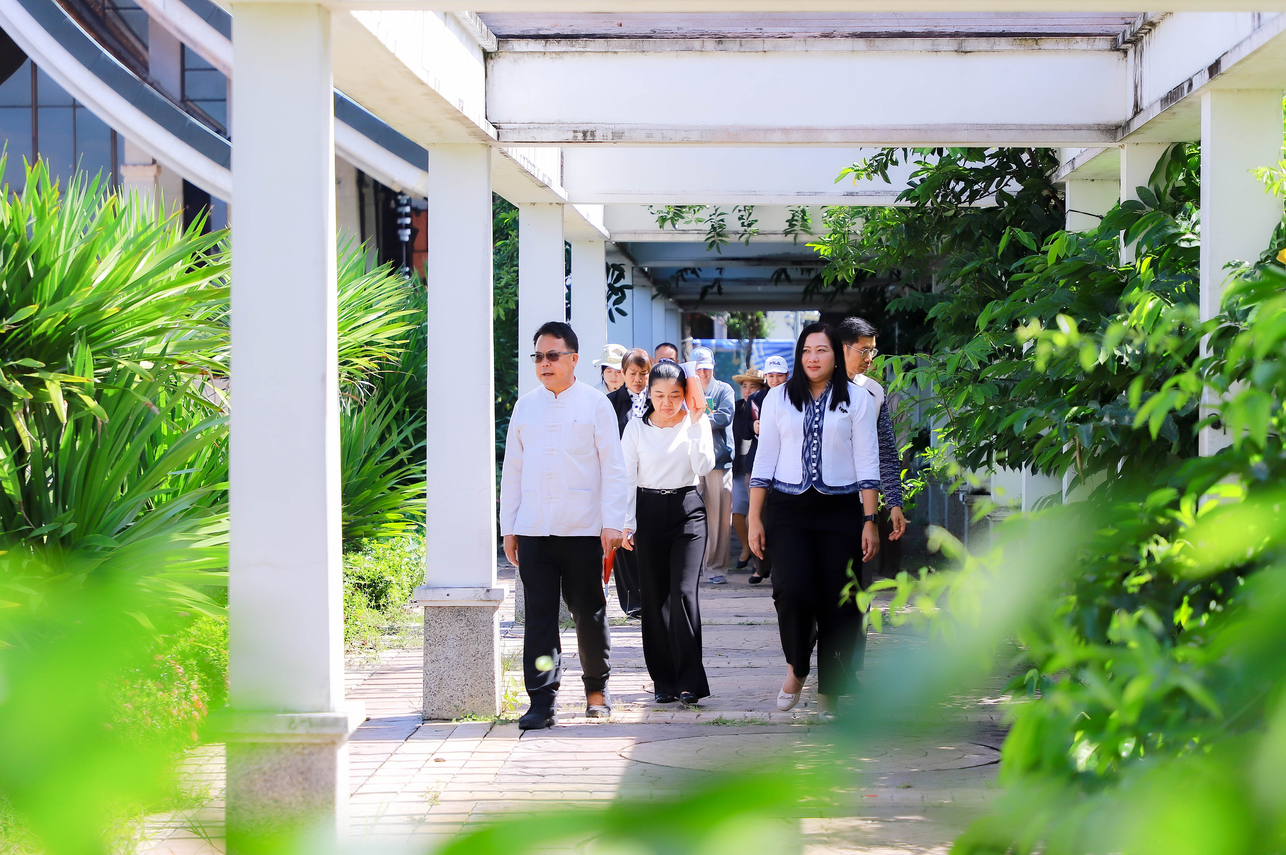 title - รองเลขาธิการ ส.ป.ก. ลุยเตรียมงาน 